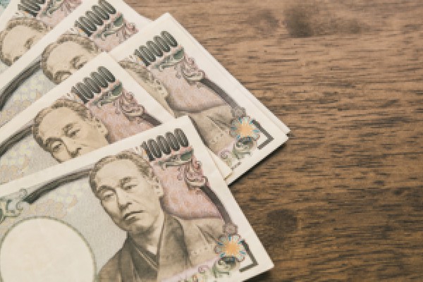 美媒：美政府恢复办理外国学生签证
